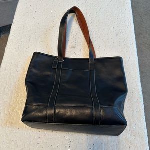 Coach Vintage Black Leather Tote EUC